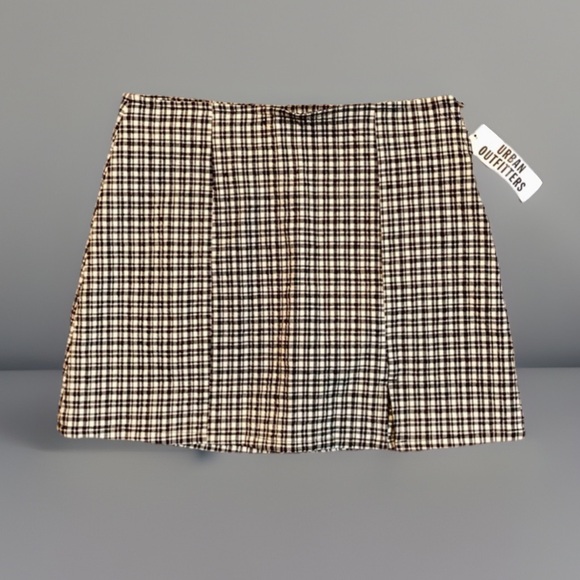 Urban Outfitters Plaid School Girl Black & White Checkered Skirt sz L NW… - Picture 1 of 8